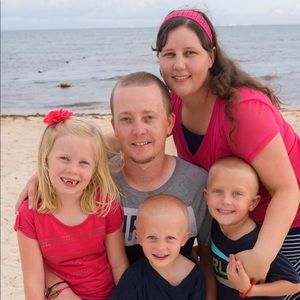 Meet your Posher, Tina